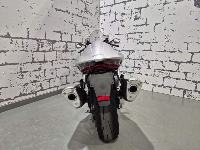 2022 Suzuki Hayabusa (GSX1300R) Hayabusa Silver