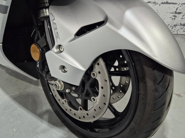 2022 Suzuki Hayabusa (GSX1300R) Hayabusa Silver