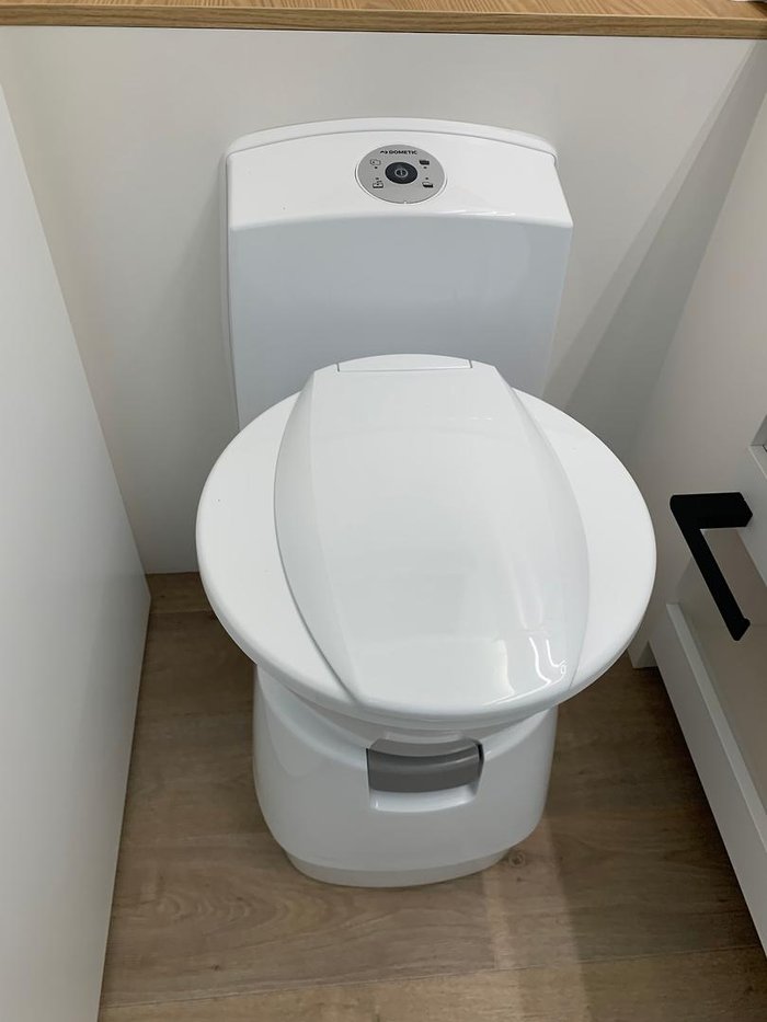 2025 Traveller Track 15'