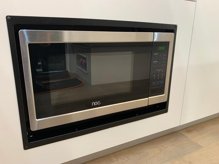 2025 Traveller Track 15'