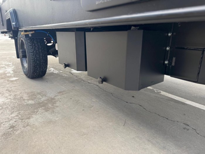 2025 Traveller Track 15'