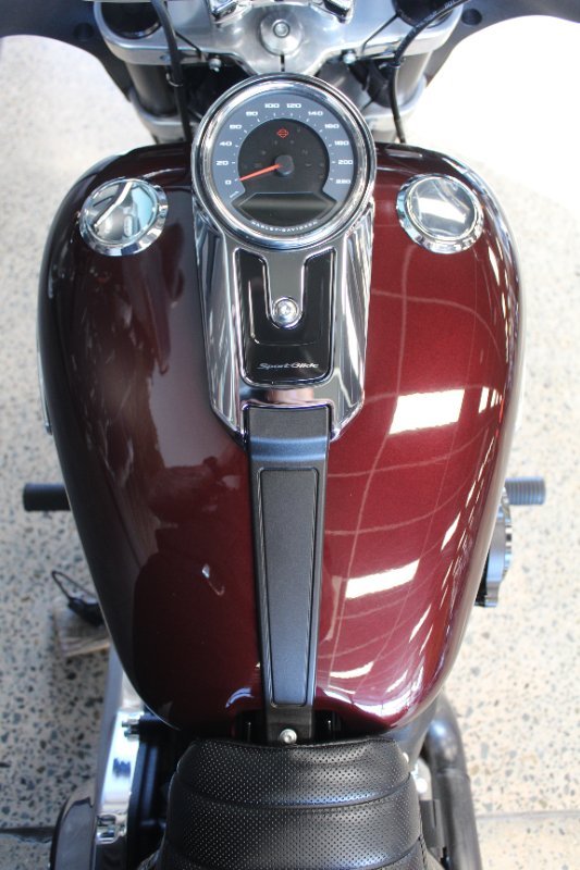 2018 Harley-davidson FLSB SPORT GLIDE MAROON