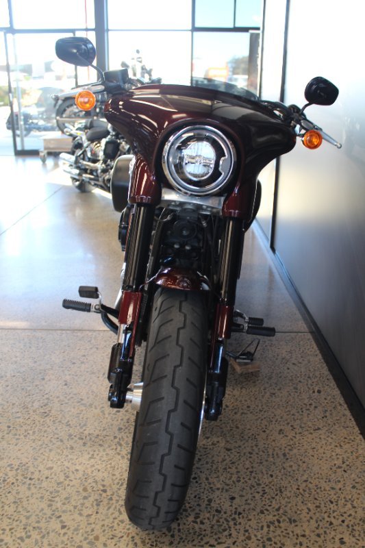 2018 Harley-davidson FLSB SPORT GLIDE MAROON