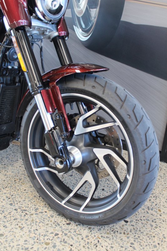 2018 Harley-davidson FLSB SPORT GLIDE MAROON