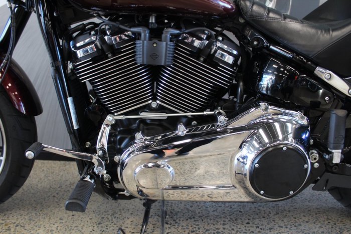 2018 Harley-davidson FLSB SPORT GLIDE MAROON