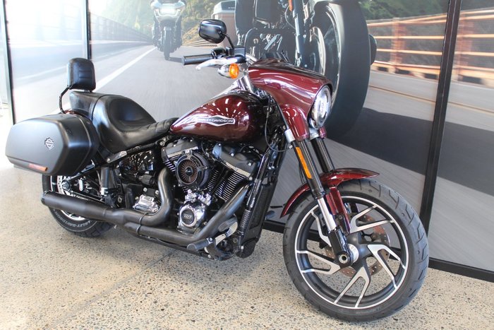 2018 Harley-davidson FLSB SPORT GLIDE MAROON
