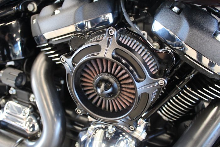 2018 Harley-davidson FLSB SPORT GLIDE MAROON