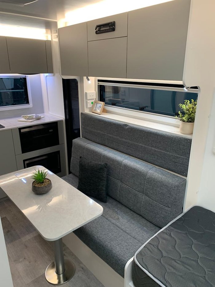 2025 Traveller Track 13