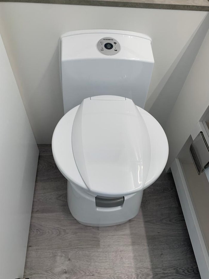 2025 Traveller Track 17'