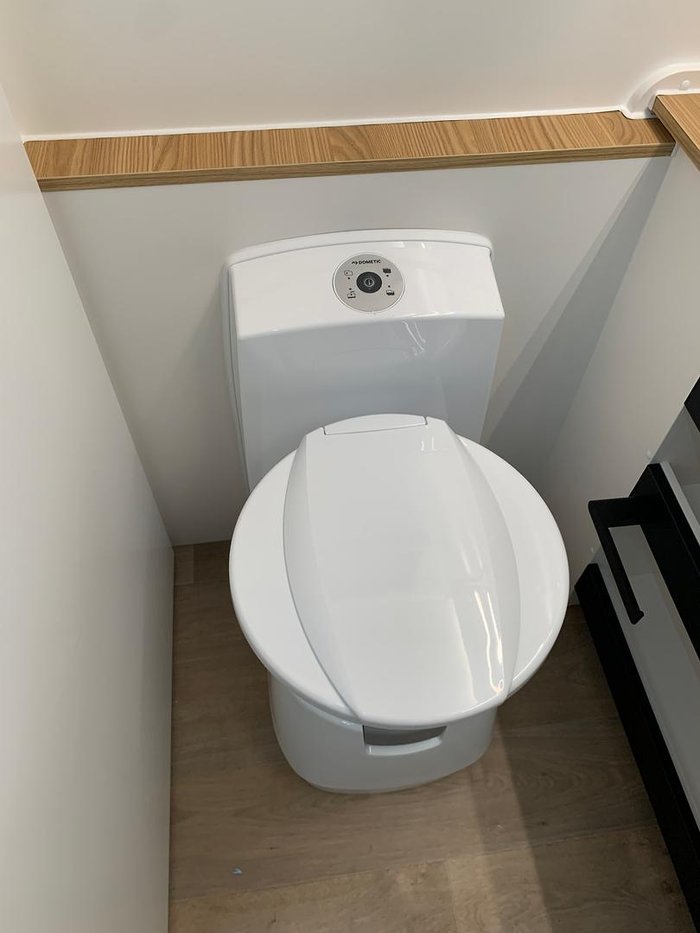 2025 Traveller Track 20'