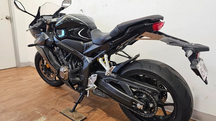 2021 Honda CBR650R Black