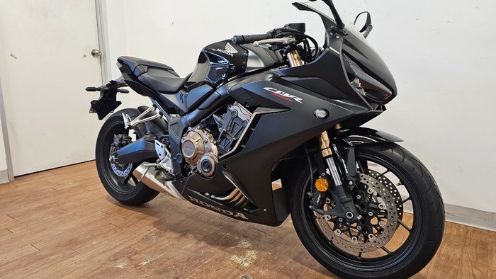 2021 Honda CBR650R Black