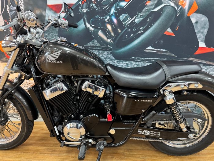 2010 Honda VT750C SHADOW GREY
