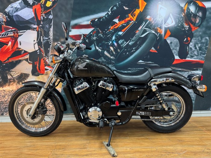 2010 Honda VT750C SHADOW GREY