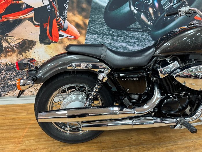 2010 Honda VT750C SHADOW GREY