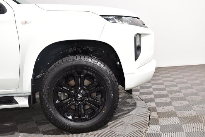 2022 Mitsubishi Triton GLX-R