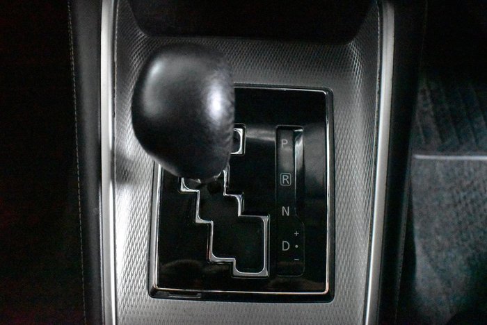 2022 Mitsubishi Triton GLX-R