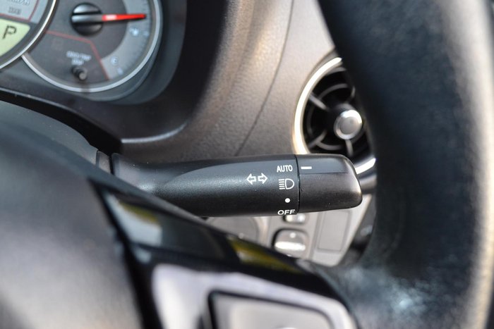 2018 Toyota Yaris Ascent NCP130R Silver Pearl