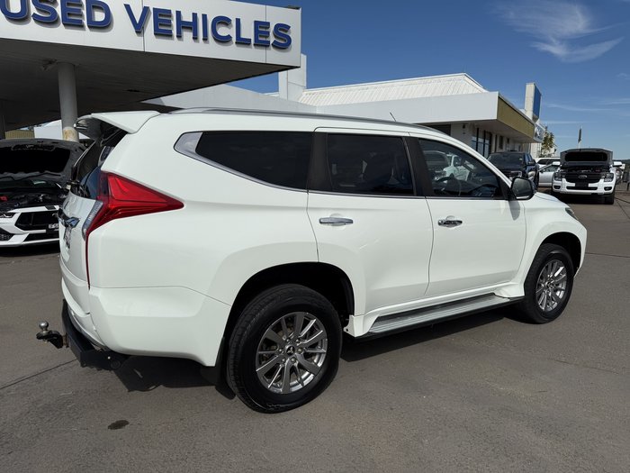 2018 Mitsubishi Pajero Sport