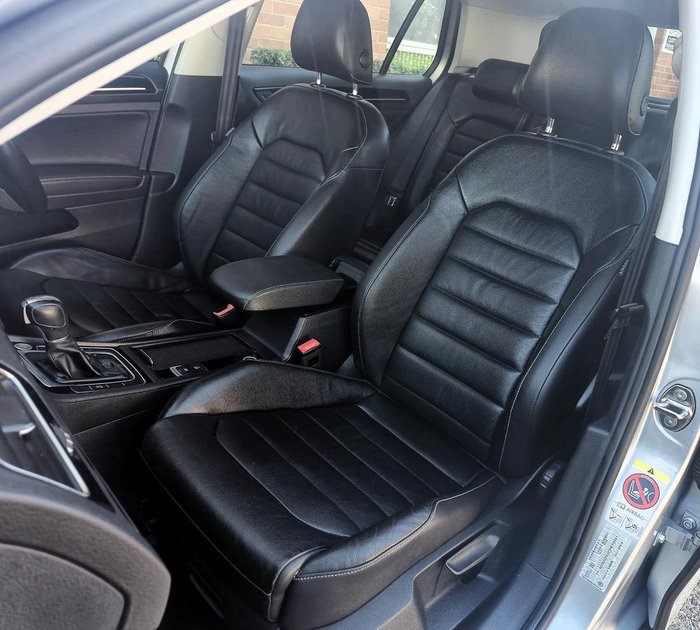 2016 Volkswagen Golf 110TSI Highline 7 MY17 Reflex Silver