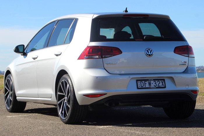 2016 Volkswagen Golf 110TSI Highline 7 MY17 Reflex Silver