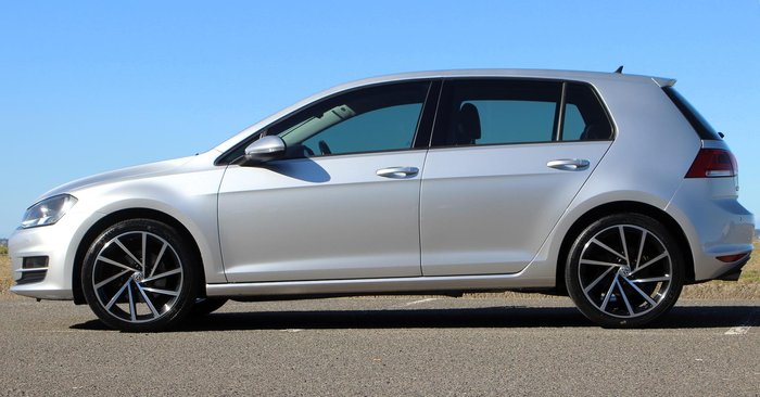 2016 Volkswagen Golf 110TSI Highline 7 MY17 Reflex Silver