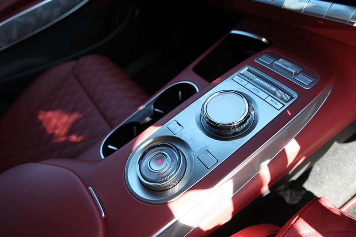 2024 Genesis GV70 3.5T AWD Sport