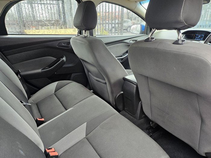 2012 Ford Focus Ambiente LW Winning Blue