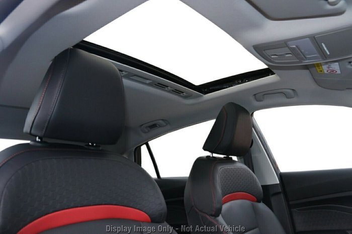 2025 MG MG5