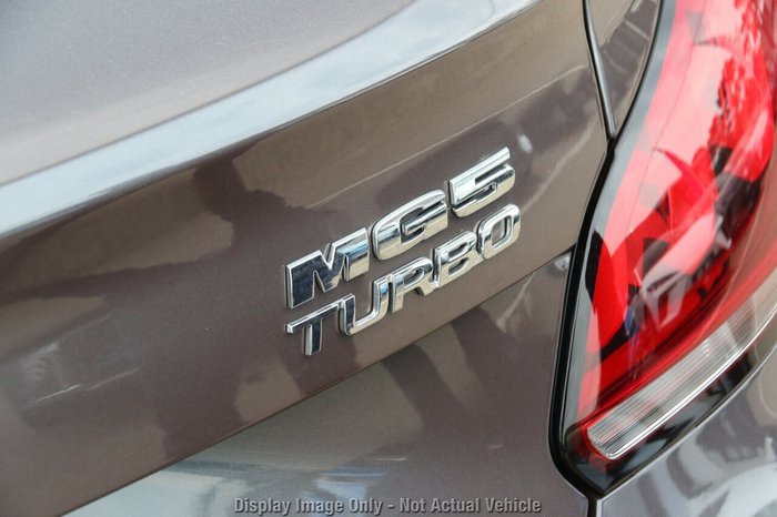 2025 MG MG5