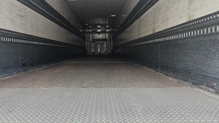 2001 FTE 3A Tri Axle White