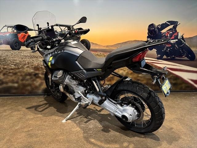 2024 Moto Guzzi Stelvio