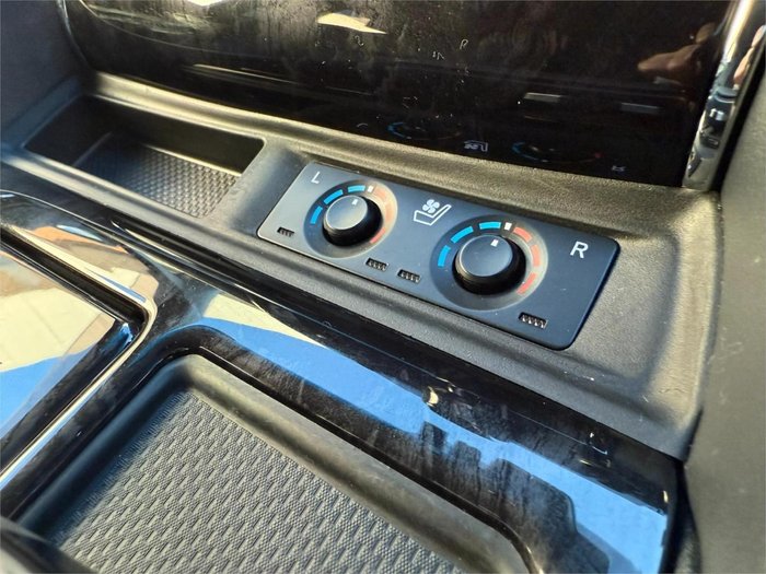 2020 Toyota Alphard SR C Package