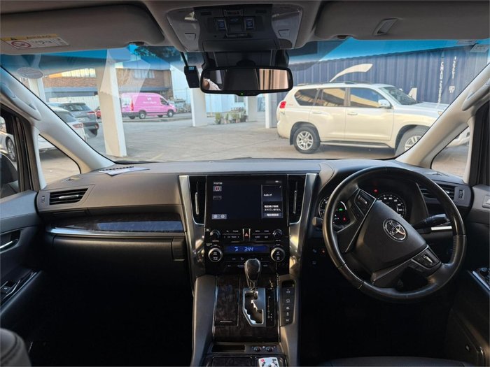 2020 Toyota Alphard SR C Package