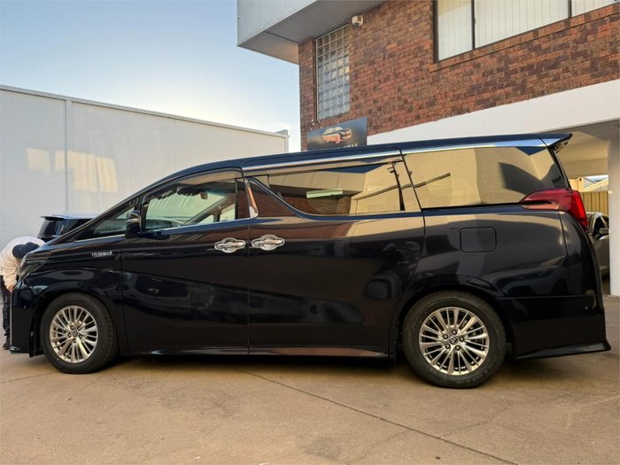 2020 Toyota Alphard SR C Package