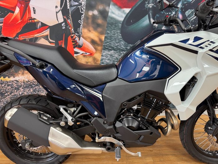 2025 Kawasaki VERSYS-X 300 BLUE