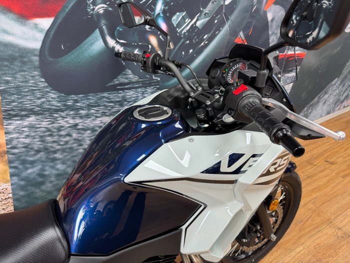 2025 Kawasaki VERSYS-X 300 BLUE
