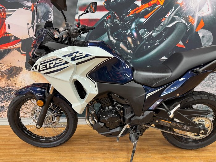 2025 Kawasaki VERSYS-X 300 BLUE
