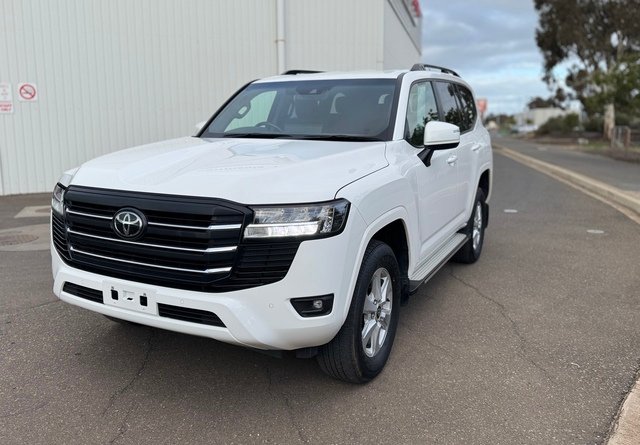 2023 Toyota Landcruiser