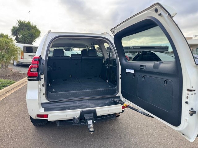 2020 Toyota Prado