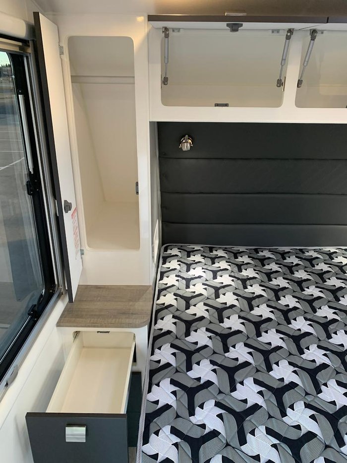 2024 Essential Caravans Ranger V7-7 21.8