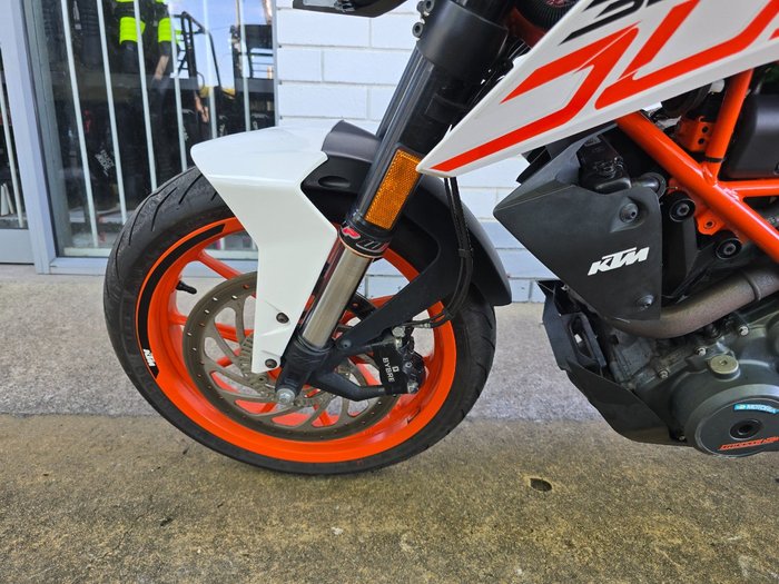 2017 Ktm 390 DUKE White