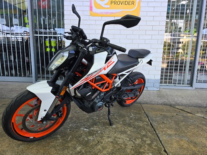 2017 Ktm 390 DUKE White