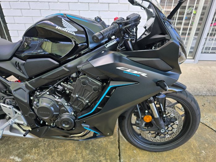 2023 HONDA CBR650R Black