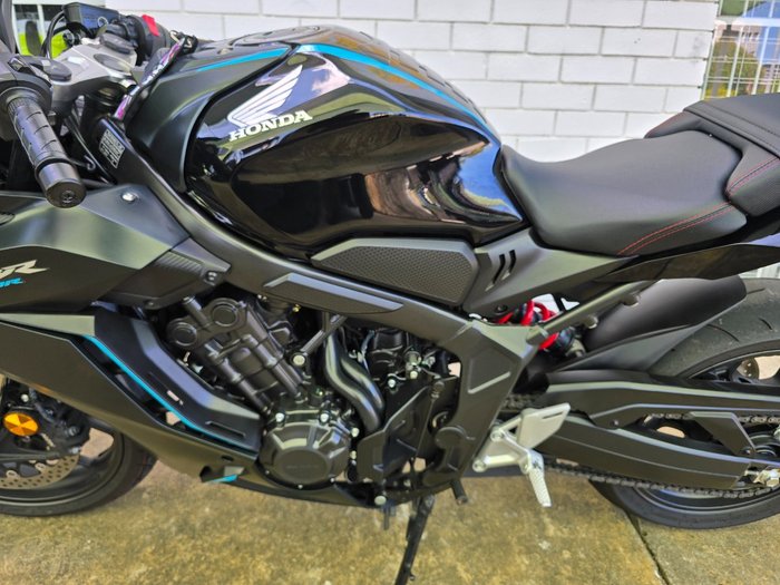 2023 HONDA CBR650R Black