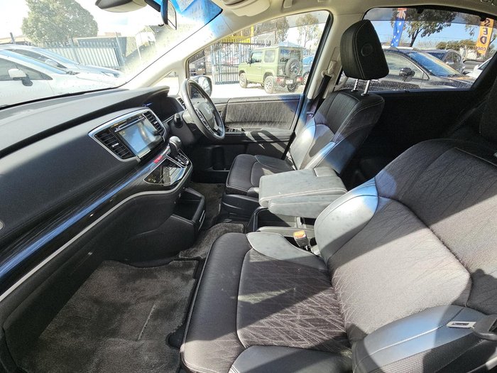 2017 Honda Odyssey Hybrid Absolute RC4 Blue