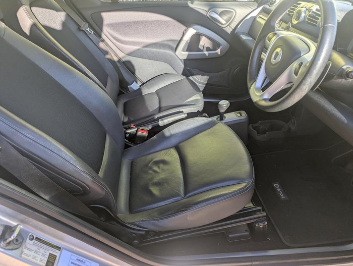 2011 smart fortwo pulse mhd 451 MY09 Deep Black