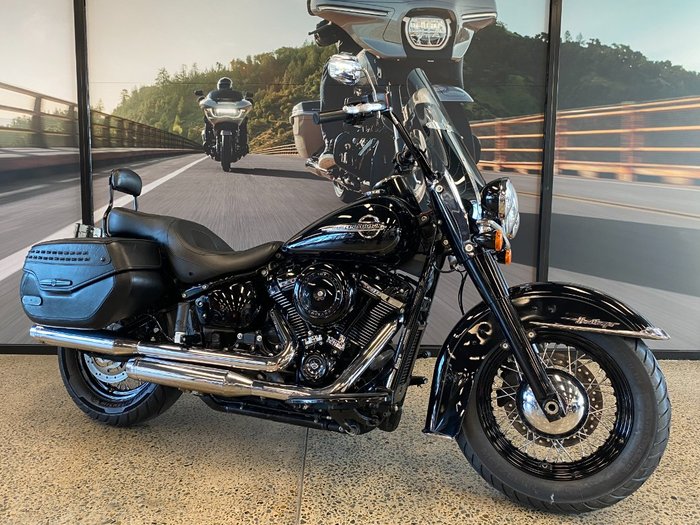 2019 Harley-davidson FLHCS HERITAGE CLC S (114) TT BLACK