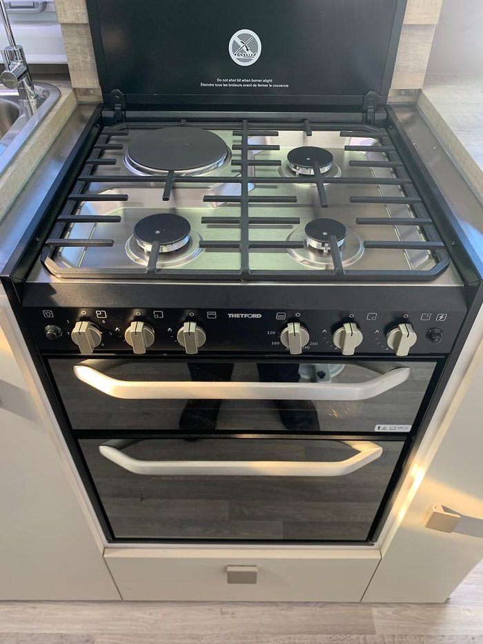 2024 Essential Caravans Outlander F1-2 Bunk