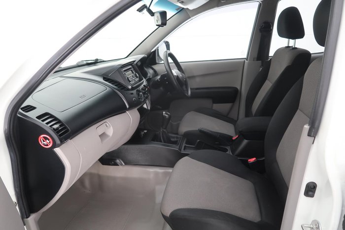 2013 Mitsubishi Triton GLX MN MY13 4x2 White